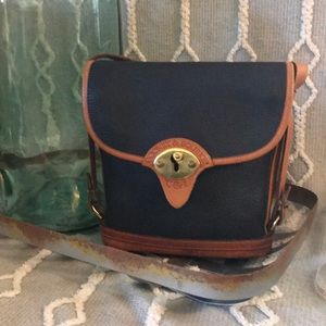 Vintage!! Dooney & Bourke USA All Weather Leather